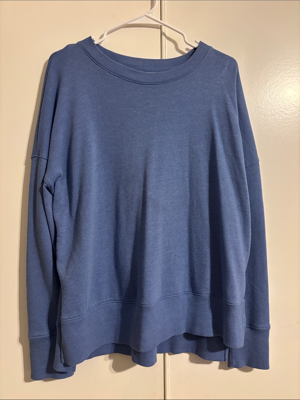 Time & Tru | Womans Crewneck
